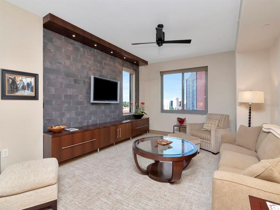 For Sale: $695,000 (2 beds, 2 baths, 1970 Square Feet)