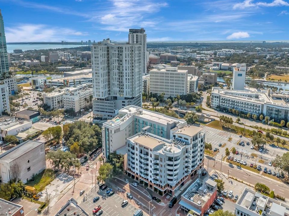 For Sale: $695,000 (2 beds, 2 baths, 1970 Square Feet)