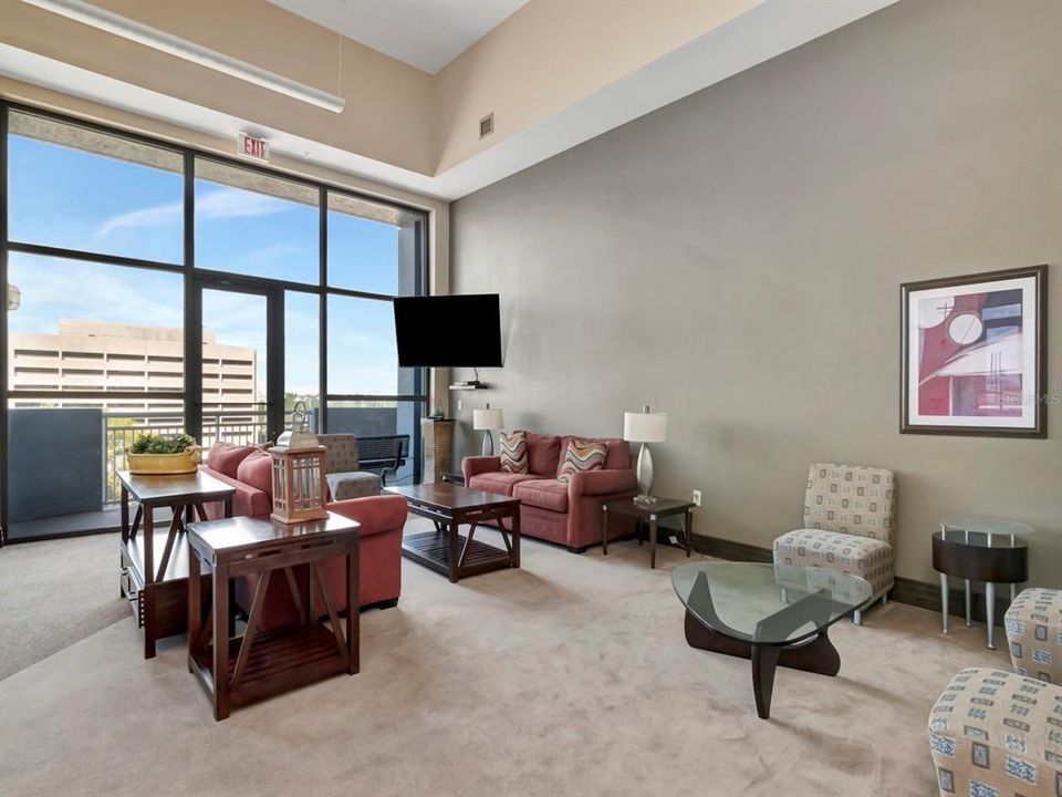 For Sale: $695,000 (2 beds, 2 baths, 1970 Square Feet)