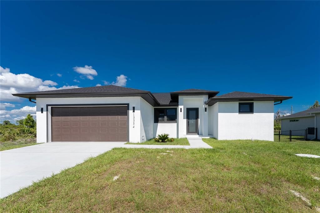 For Sale: $349,999 (3 beds, 2 baths, 1950 Square Feet)