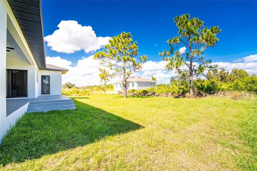 For Sale: $349,999 (3 beds, 2 baths, 1950 Square Feet)