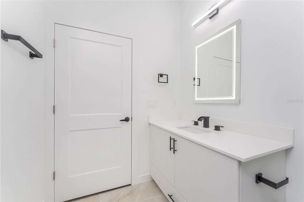 For Sale: $349,999 (3 beds, 2 baths, 1950 Square Feet)