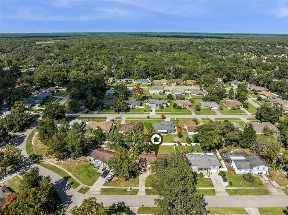 For Sale: $360,000 (4 beds, 2 baths, 1539 Square Feet)