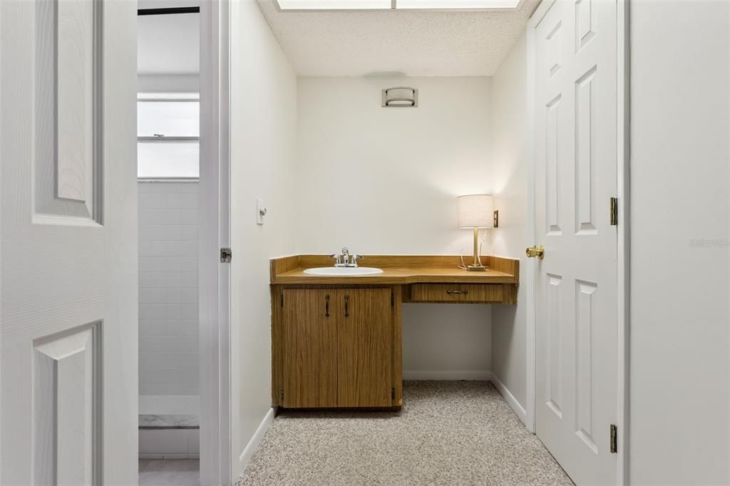 For Sale: $360,000 (4 beds, 2 baths, 1539 Square Feet)