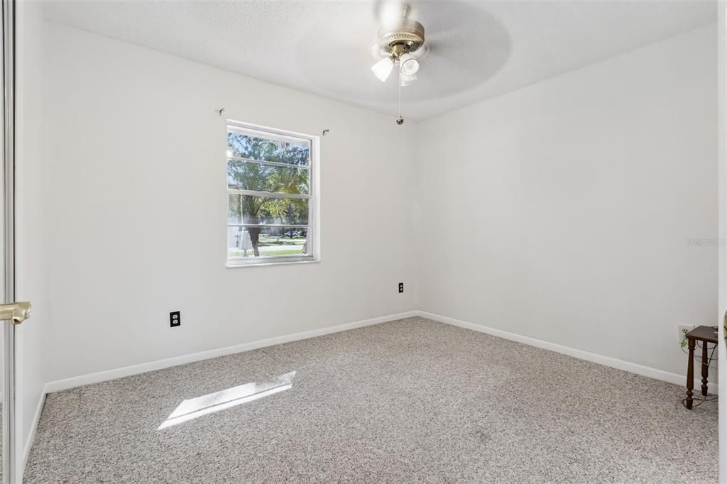 For Sale: $360,000 (4 beds, 2 baths, 1539 Square Feet)