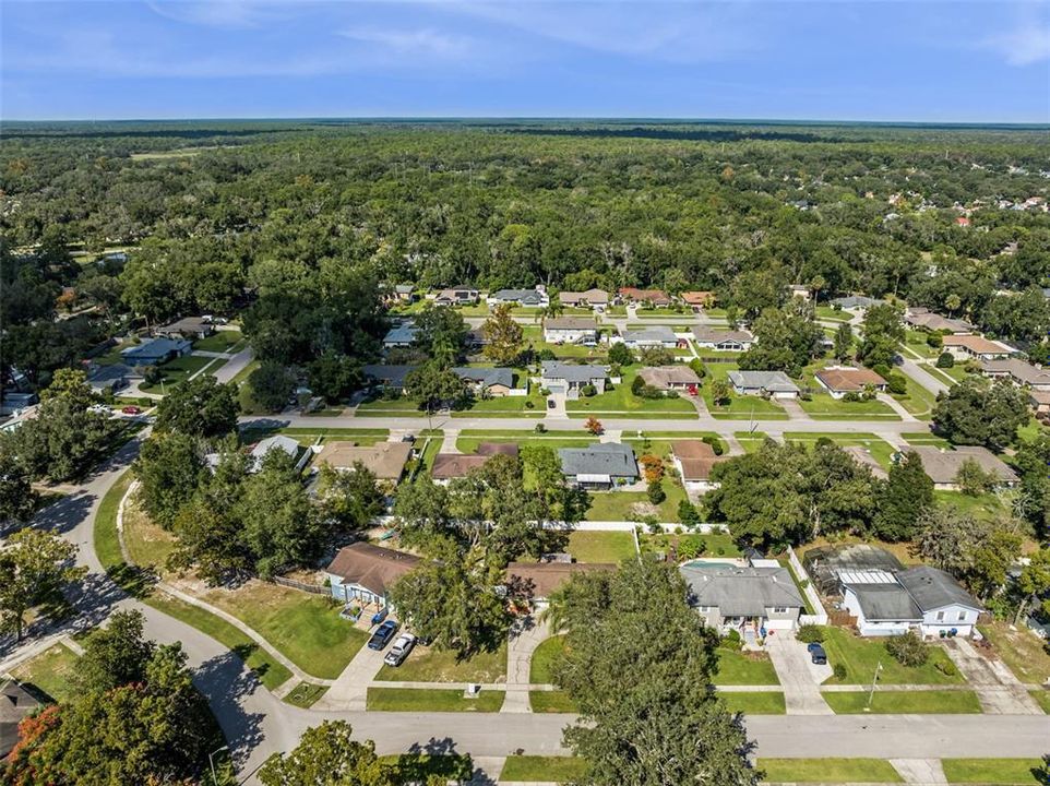 For Sale: $360,000 (4 beds, 2 baths, 1539 Square Feet)