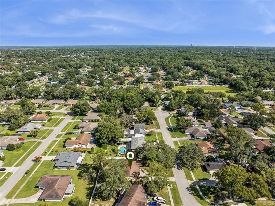 For Sale: $360,000 (4 beds, 2 baths, 1539 Square Feet)