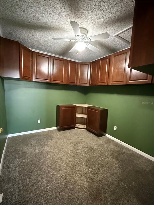 For Sale: $264,900 (4 beds, 2 baths, 1464 Square Feet)