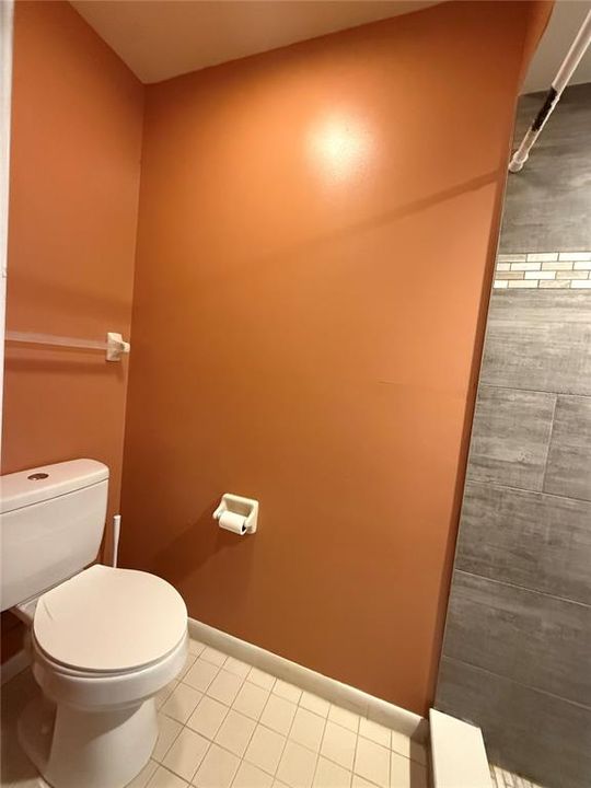 For Sale: $264,900 (4 beds, 2 baths, 1464 Square Feet)