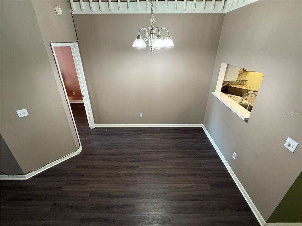 For Sale: $264,900 (4 beds, 2 baths, 1464 Square Feet)