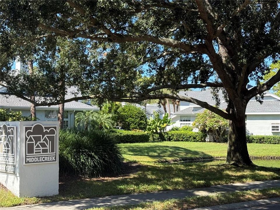 For Sale: $264,900 (4 beds, 2 baths, 1464 Square Feet)