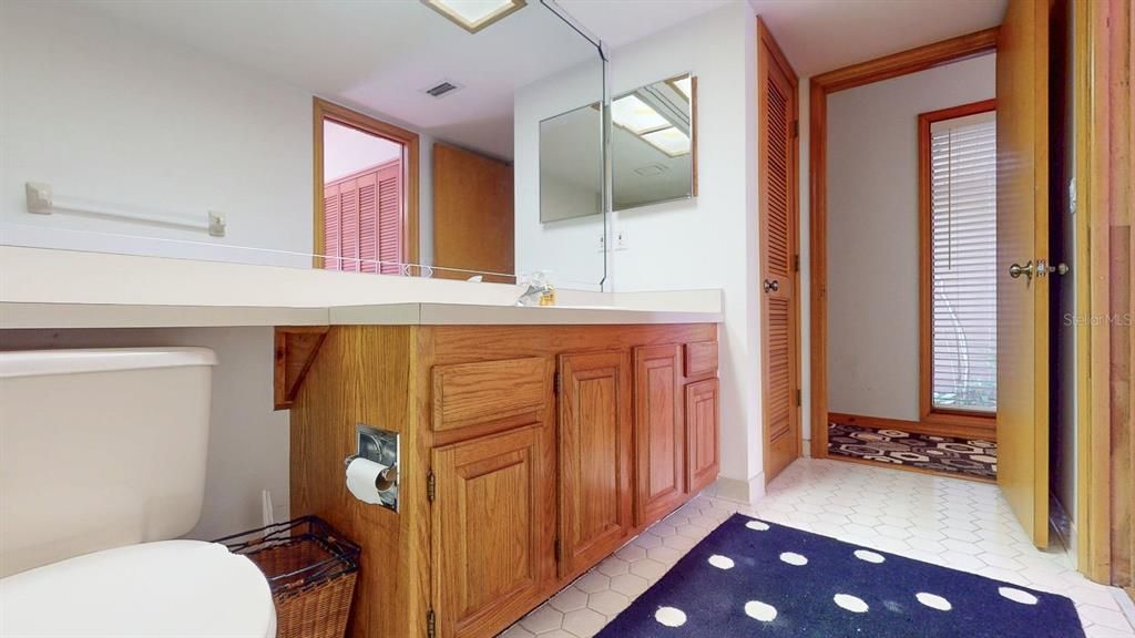 待售: $360,000 (2 贝兹, 2 浴室, 1785 平方英尺)