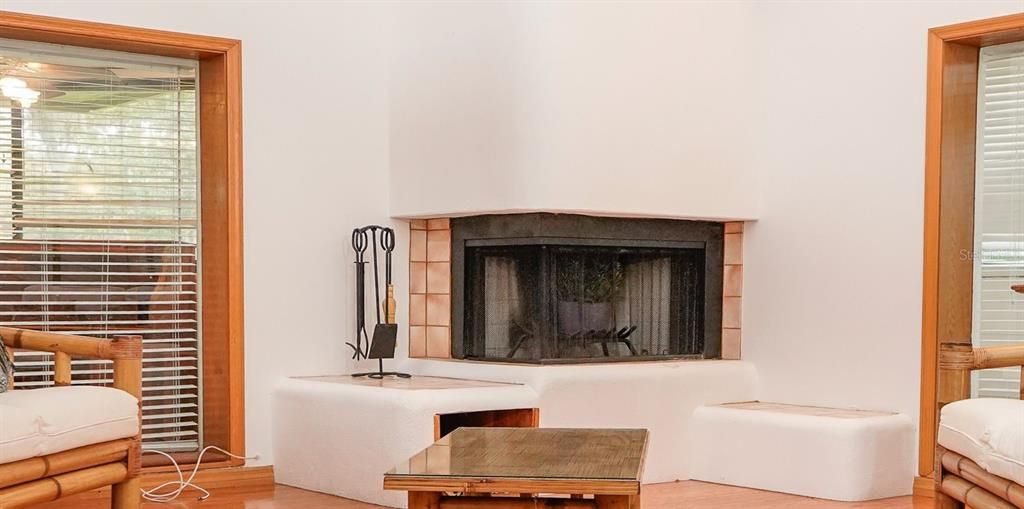 待售: $360,000 (2 贝兹, 2 浴室, 1785 平方英尺)