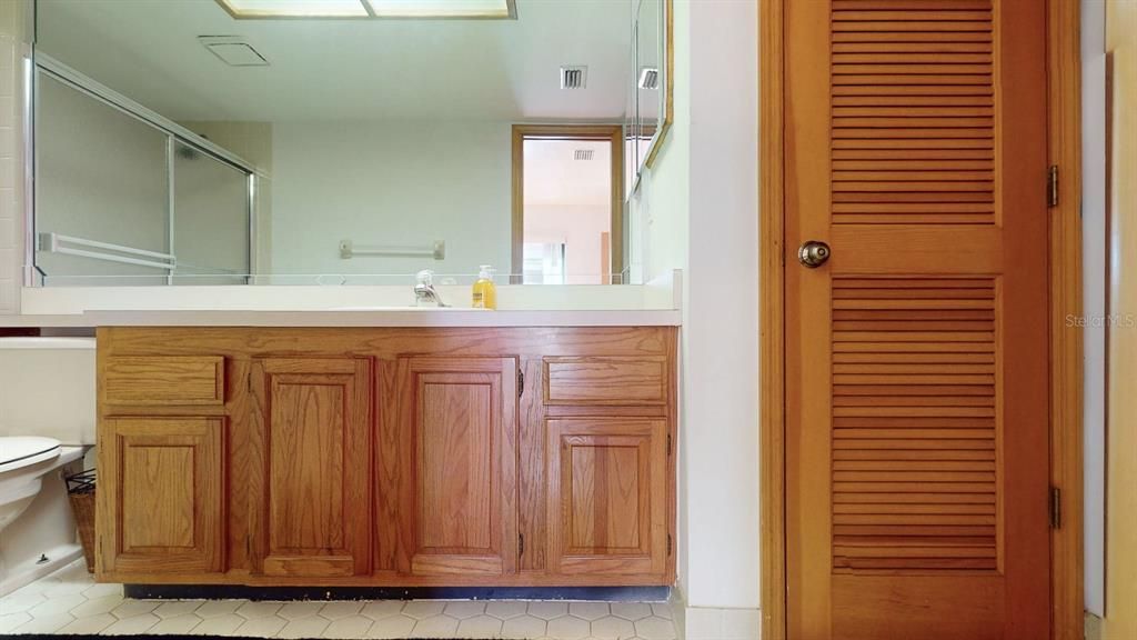 待售: $360,000 (2 贝兹, 2 浴室, 1785 平方英尺)