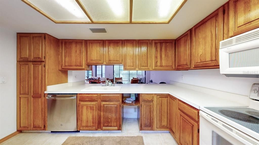 待售: $360,000 (2 贝兹, 2 浴室, 1785 平方英尺)