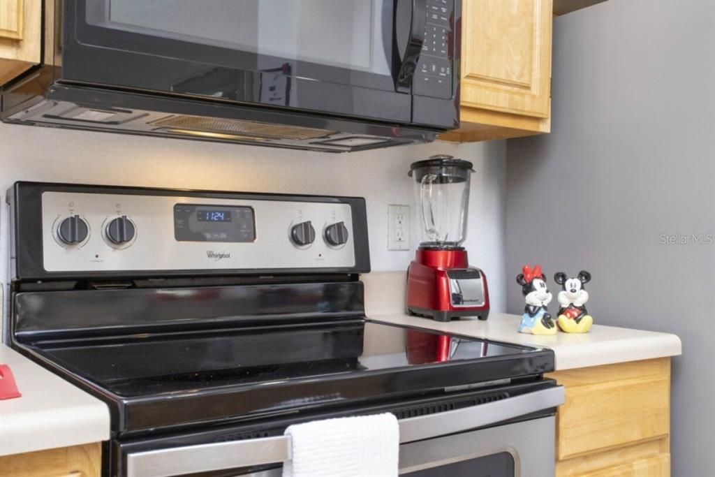 Activo con contrato: $203,000 (3 camas, 2 baños, 1296 Pies cuadrados)