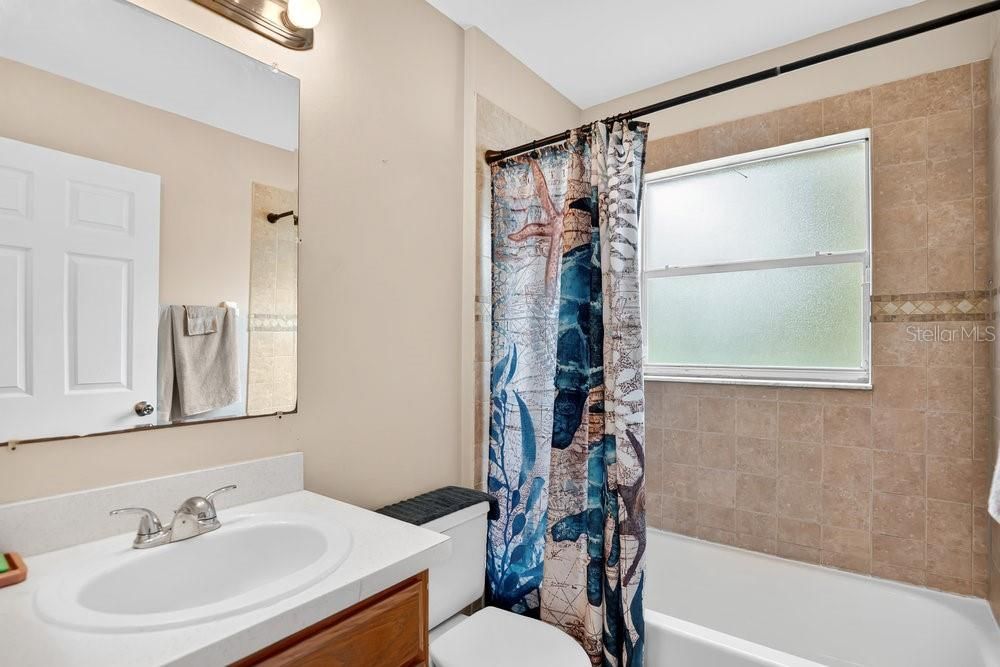 Active With Contract: $350,000 (3 beds, 2 baths, 1499 Square Feet)