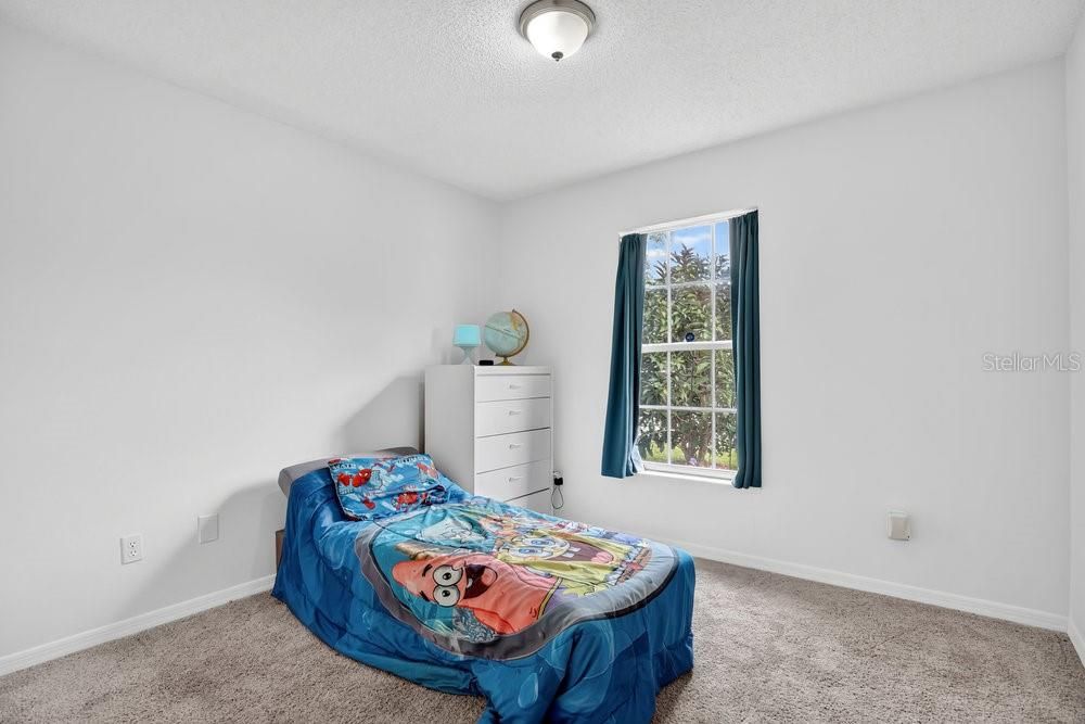 Active With Contract: $350,000 (3 beds, 2 baths, 1499 Square Feet)