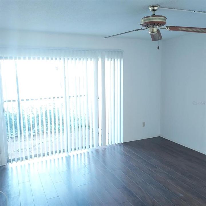 En Venta: $145,000 (2 camas, 2 baños, 1083 Pies cuadrados)