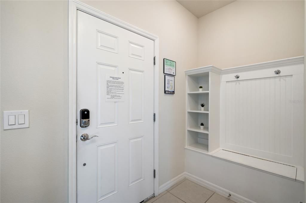 Active With Contract: $525,000 (5 beds, 4 baths, 2283 Square Feet)