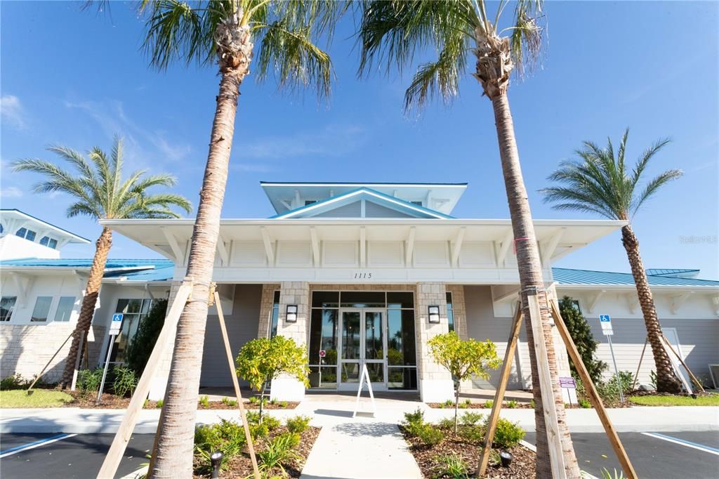 Active With Contract: $525,000 (5 beds, 4 baths, 2283 Square Feet)