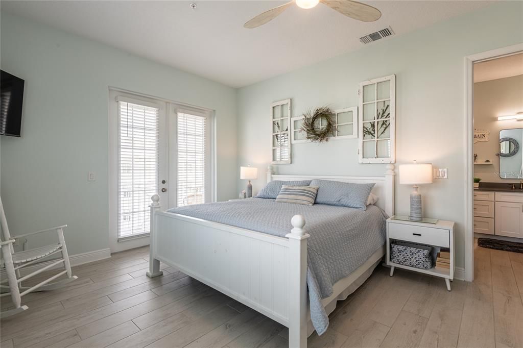 For Sale: $539,990 (3 beds, 2 baths, 1854 Square Feet)