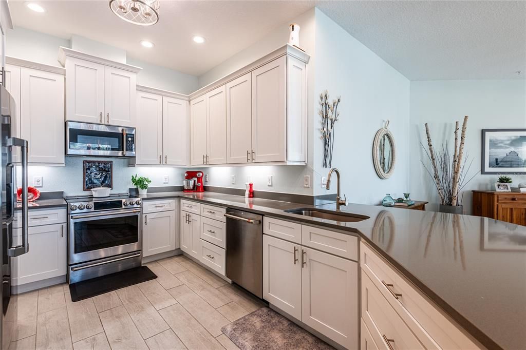 For Sale: $539,990 (3 beds, 2 baths, 1854 Square Feet)