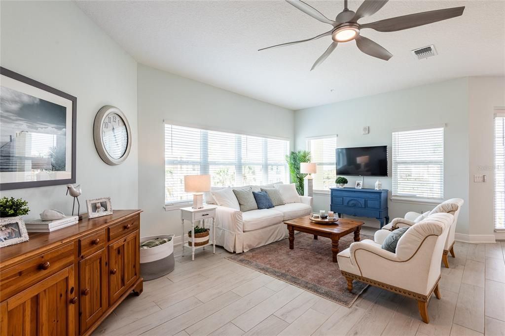 For Sale: $539,990 (3 beds, 2 baths, 1854 Square Feet)