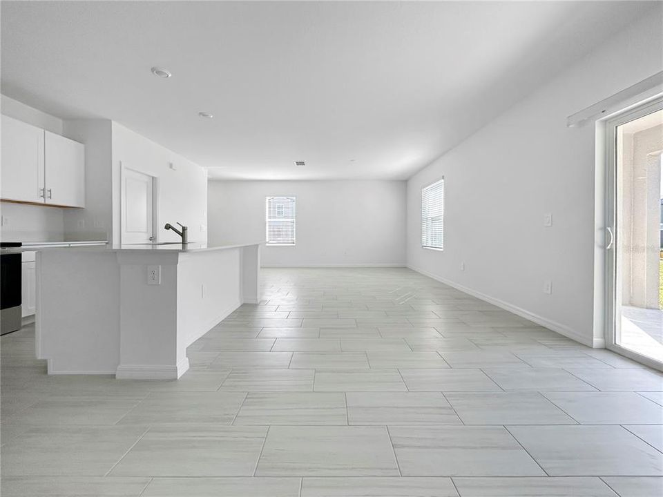 En Renta: $2,450 (4 camas, 2 baños, 1870 Pies cuadrados)