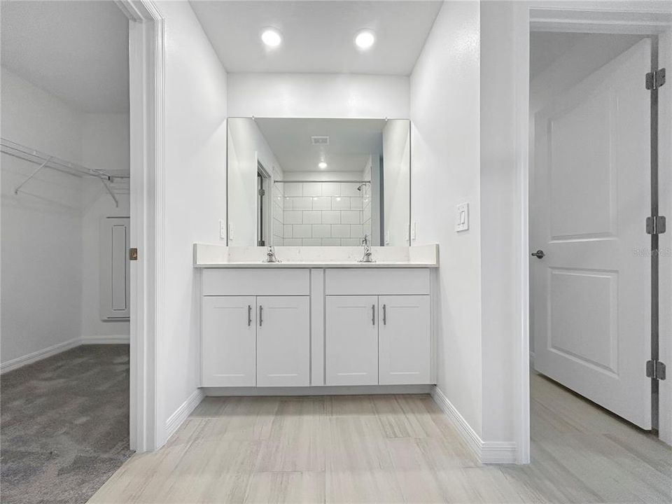 En Renta: $2,450 (4 camas, 2 baños, 1870 Pies cuadrados)