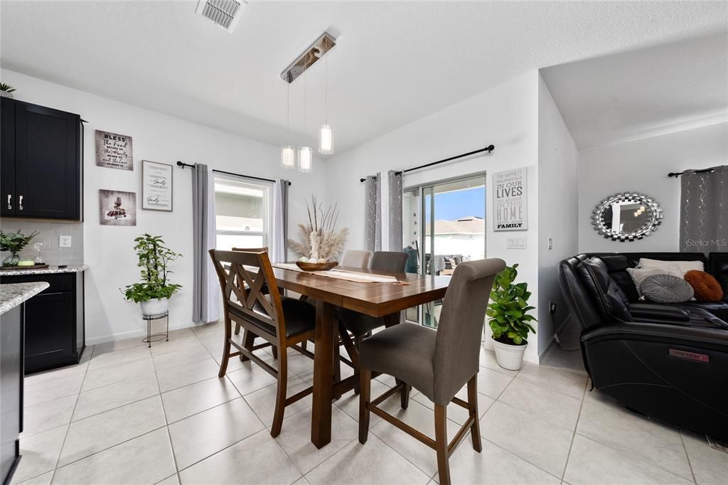 На продажу: $459,900 (4 спален, 2 ванн, 1959 Квадратных фут)