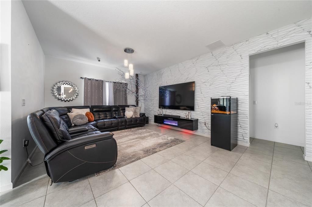 На продажу: $459,900 (4 спален, 2 ванн, 1959 Квадратных фут)