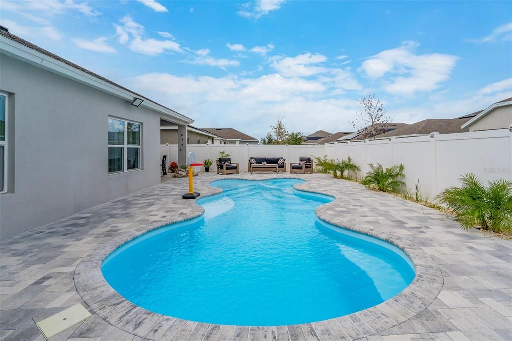 На продажу: $459,900 (4 спален, 2 ванн, 1959 Квадратных фут)