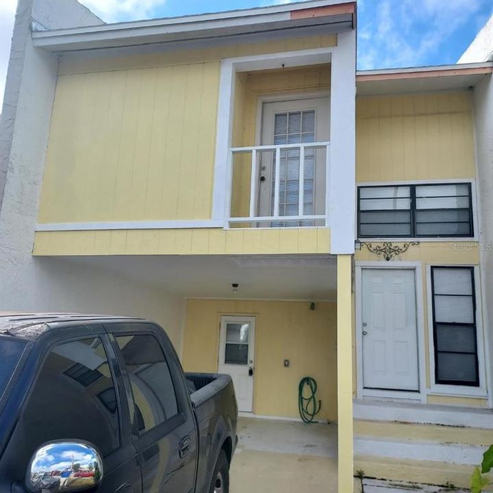 For Rent: $2,100 (3 beds, 2 baths, 1230 Square Feet)