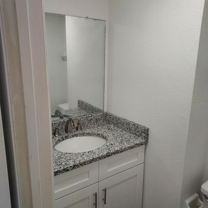 For Rent: $2,100 (3 beds, 2 baths, 1230 Square Feet)