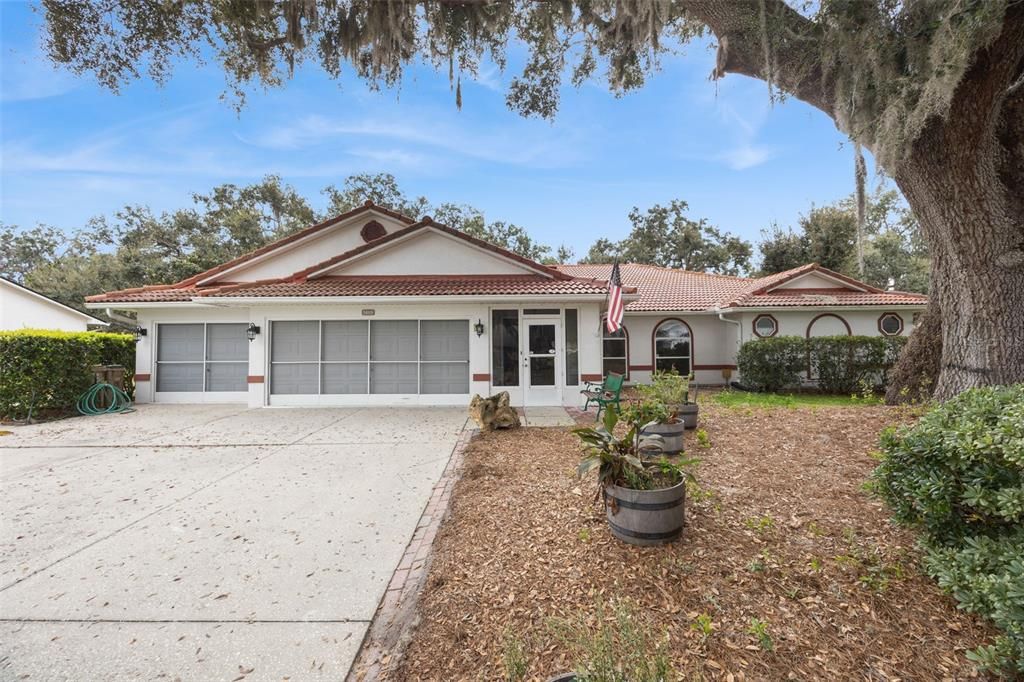 For Sale: $385,000 (3 beds, 2 baths, 2251 Square Feet)