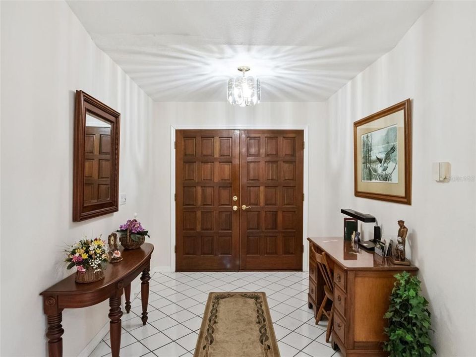 For Sale: $385,000 (3 beds, 2 baths, 2251 Square Feet)