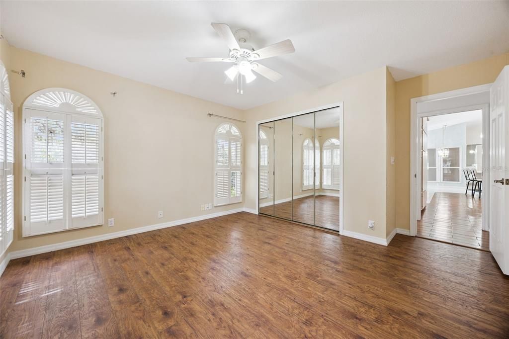 For Sale: $385,000 (3 beds, 2 baths, 2251 Square Feet)