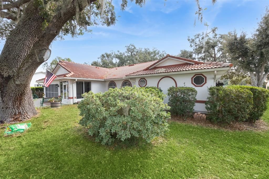 For Sale: $385,000 (3 beds, 2 baths, 2251 Square Feet)