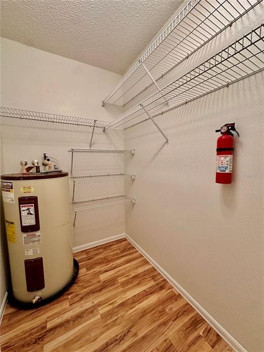 待售: $155,000 (2 贝兹, 2 浴室, 1289 平方英尺)