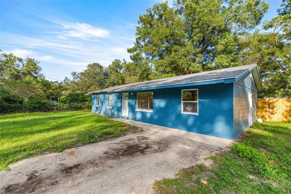 For Sale: $219,000 (3 beds, 2 baths, 1808 Square Feet)