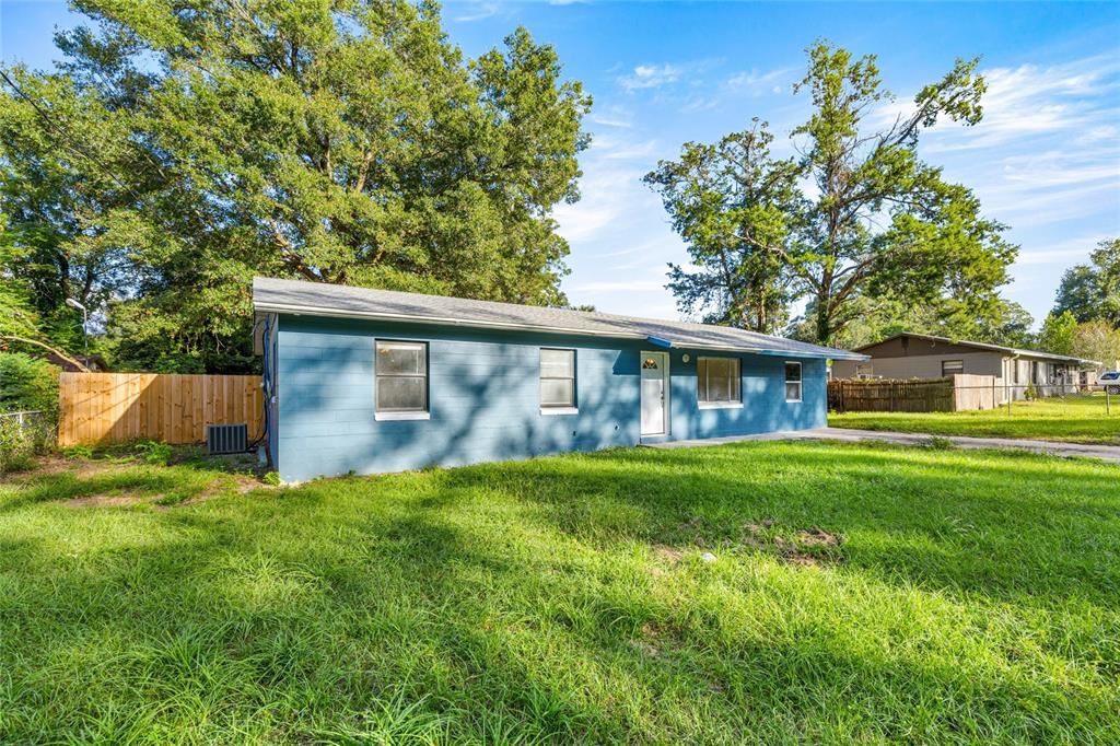 For Sale: $219,000 (3 beds, 2 baths, 1808 Square Feet)