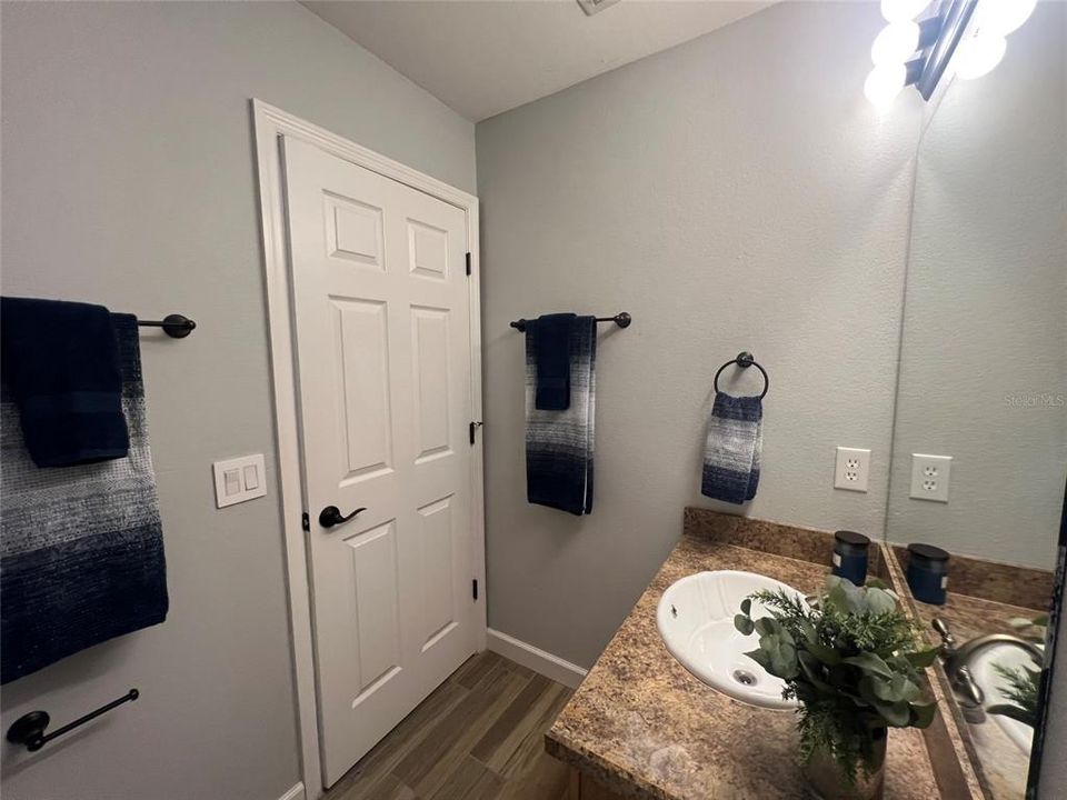 For Sale: $274,900 (3 beds, 2 baths, 1680 Square Feet)