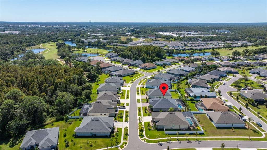 For Sale: $699,900 (4 beds, 3 baths, 3100 Square Feet)