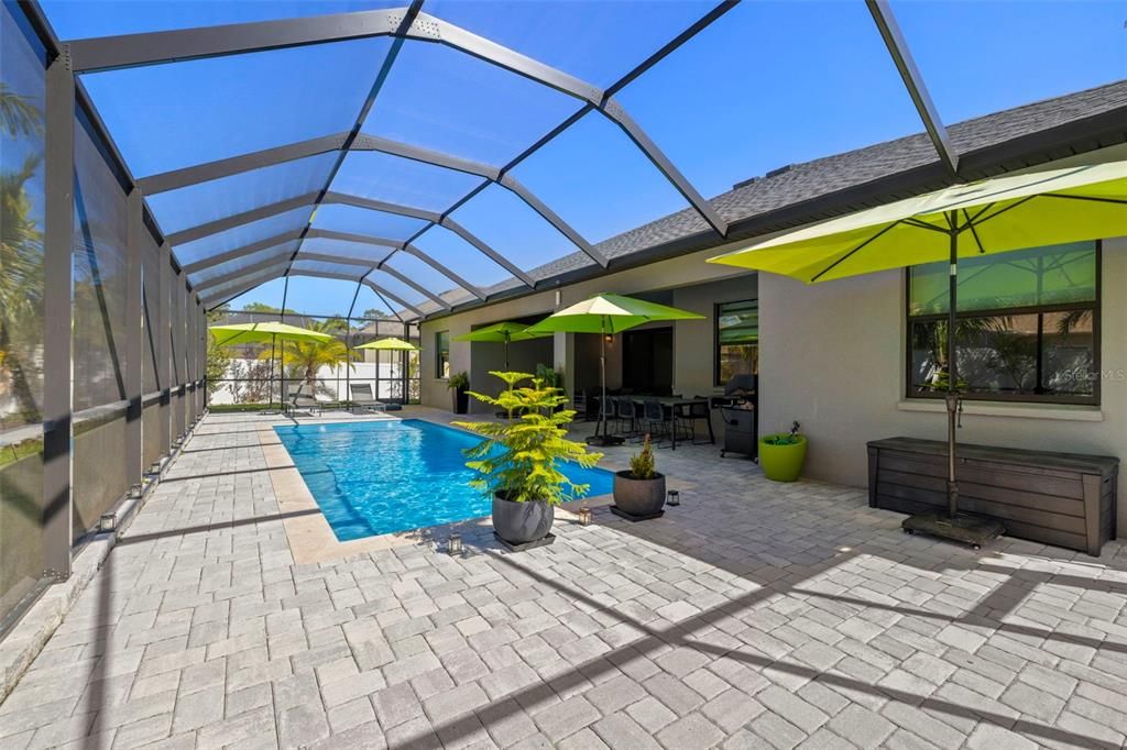 For Sale: $699,900 (4 beds, 3 baths, 3100 Square Feet)