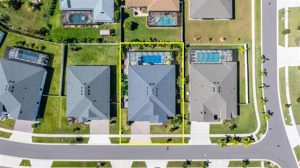 For Sale: $699,900 (4 beds, 3 baths, 3100 Square Feet)