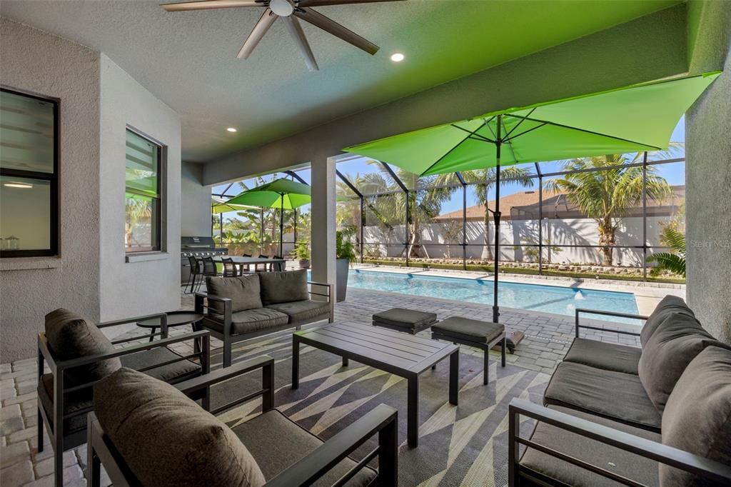 For Sale: $699,900 (4 beds, 3 baths, 3100 Square Feet)