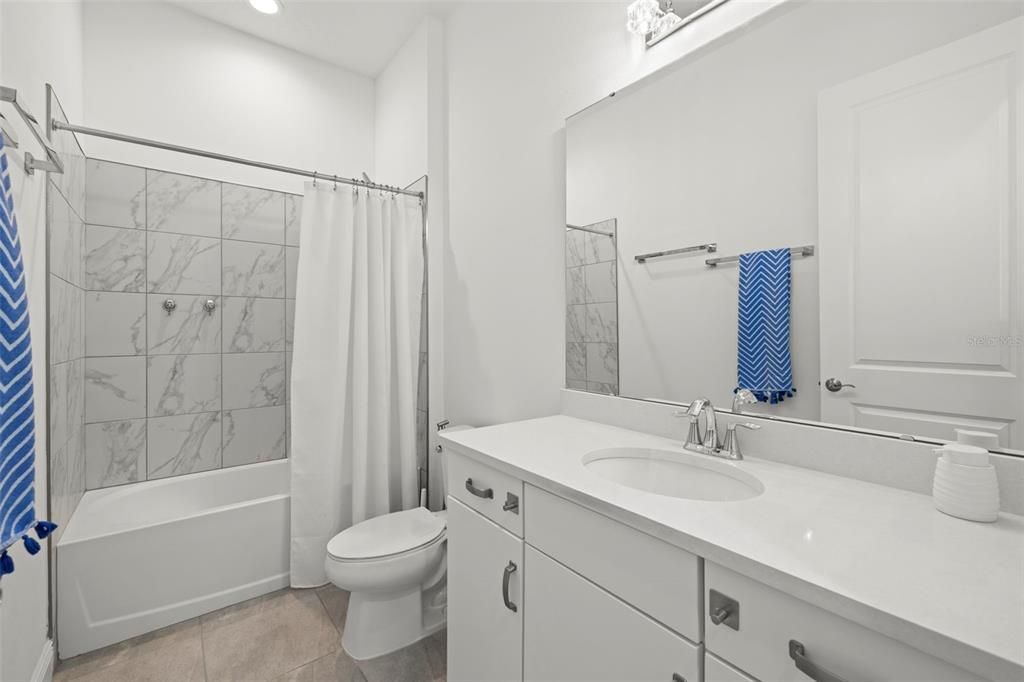 For Sale: $699,900 (4 beds, 3 baths, 3100 Square Feet)