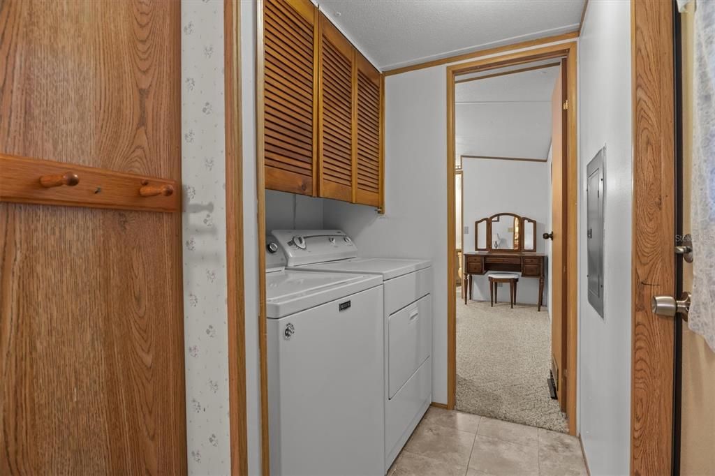 待售: $89,900 (2 贝兹, 2 浴室, 840 平方英尺)