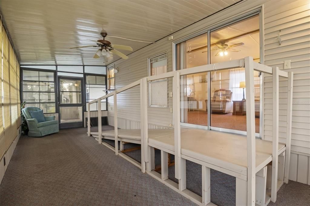 待售: $89,900 (2 贝兹, 2 浴室, 840 平方英尺)